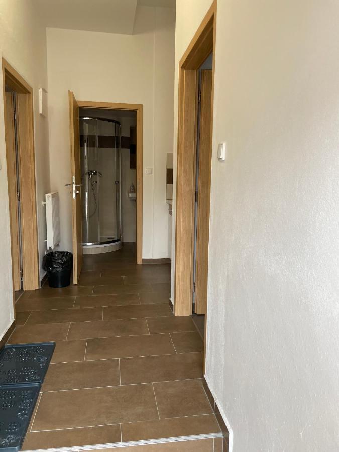 Četnická stanice Hluboká Hluboká nad Vltavou Esterno foto